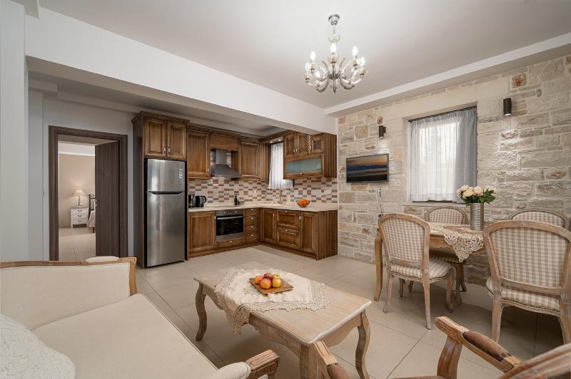 Orelia Cretan Villas & Deluxe Apartments - Oda