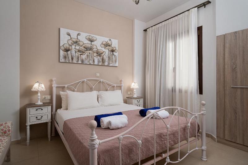 Orelia Cretan Villas & Deluxe Apartments - Oda