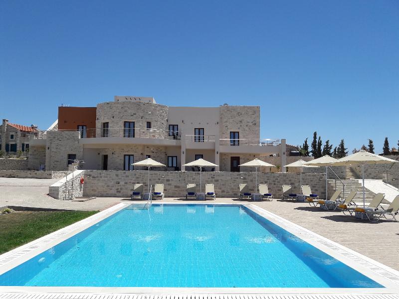 Orelia Cretan Villas & Deluxe Apartments - Havuz