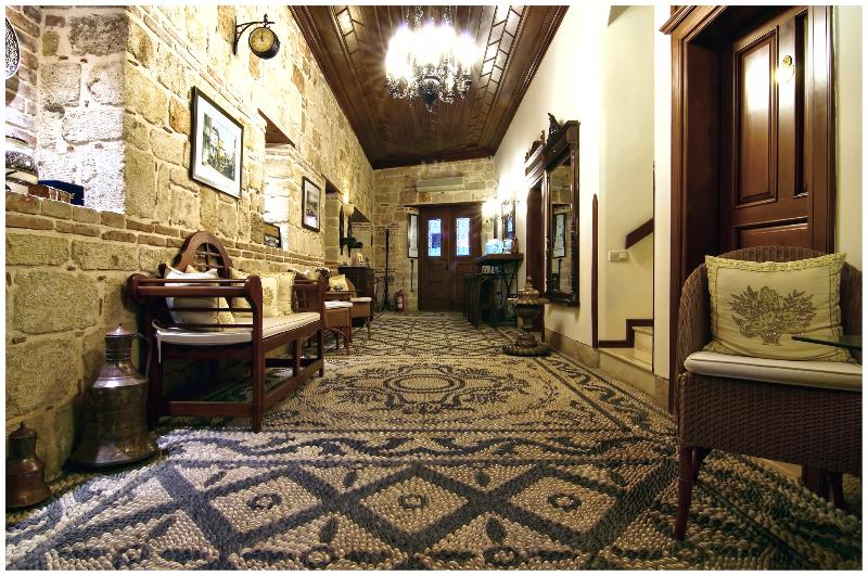 Minyon Hotel - Lobi
