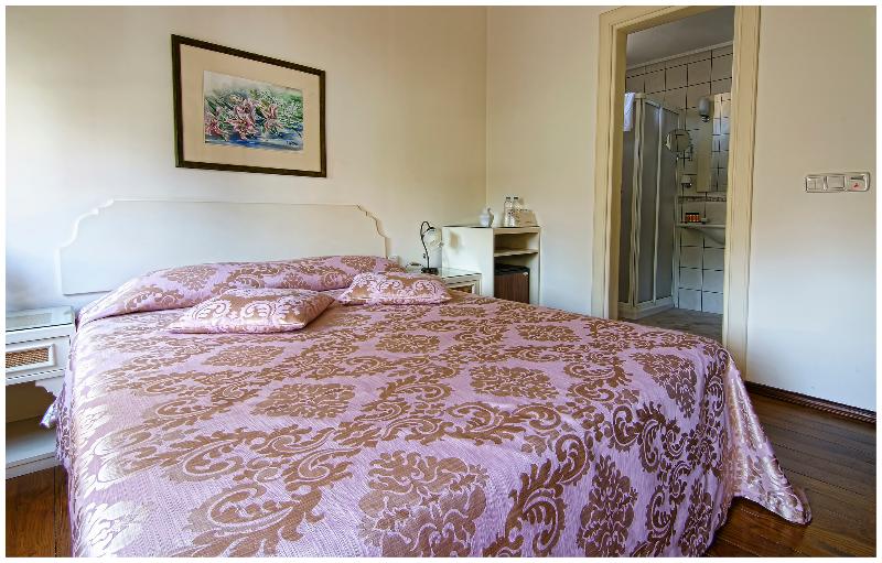 Minyon Hotel - Oda