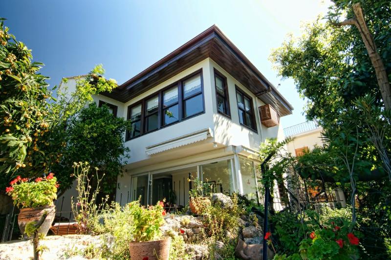 Minyon Hotel - Teras