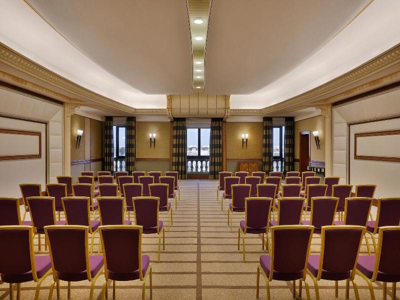 The Ritz-Carlton Jeddah - Toplantı