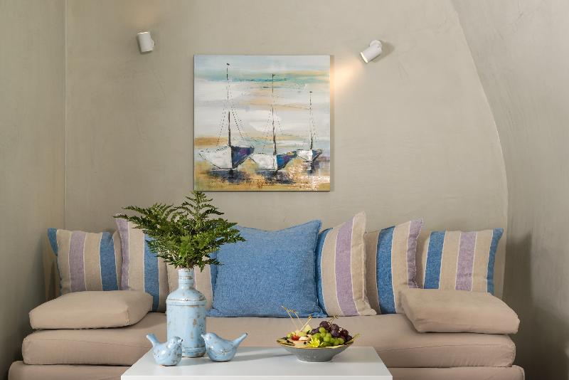 Mythical Blue Luxury Suites - Oda