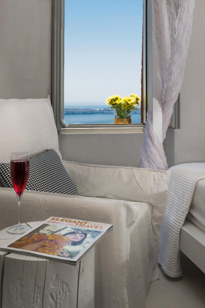 Mythical Blue Luxury Suites - Oda