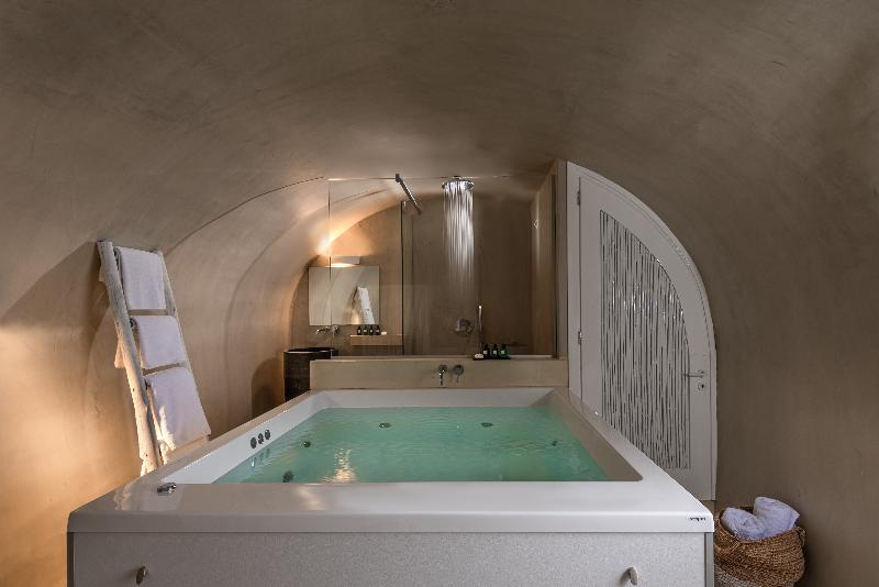 Mythical Blue Luxury Suites - Oda