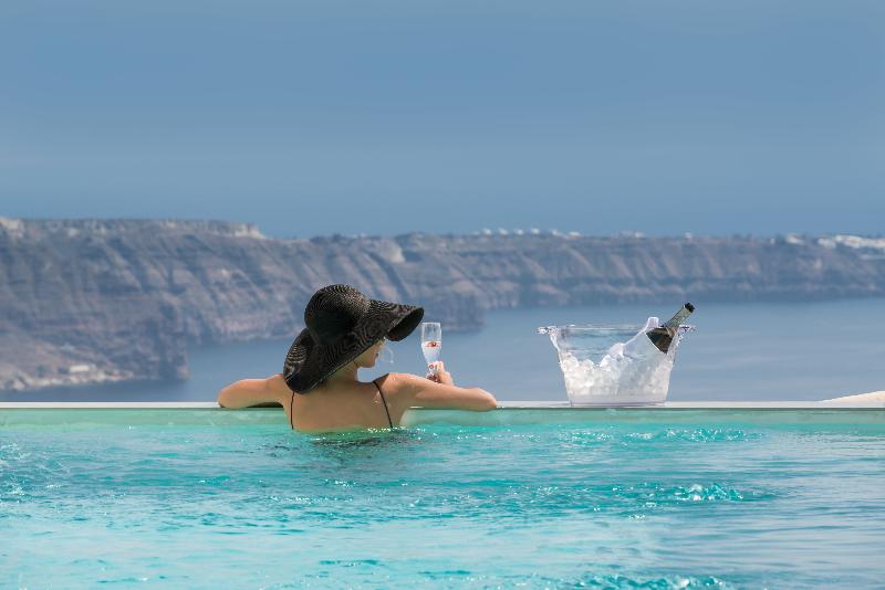 Mythical Blue Luxury Suites - Havuz
