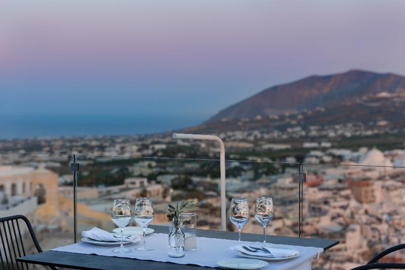 Mythical Blue Luxury Suites - Restoran