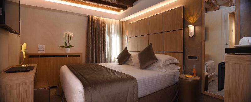 Rosa Salva Hotel - Oda