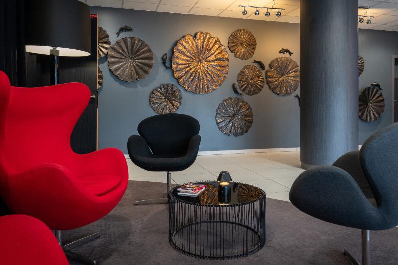 Nemea Appart Hotel Bordeaux Merignac aeroport - Lobi
