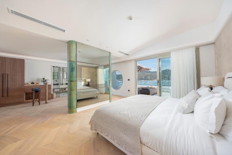 Yacht Classic Hotel - Oda