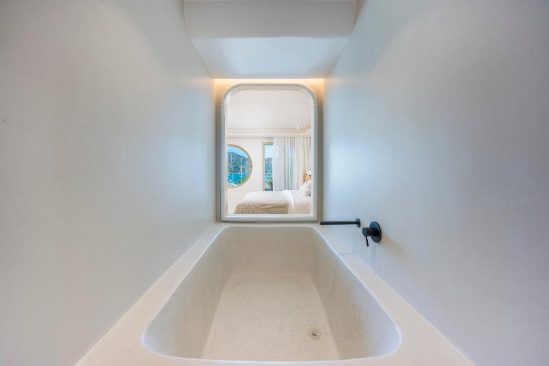 Yacht Classic Hotel - Oda