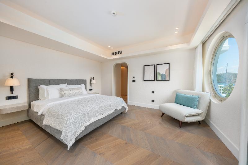 Yacht Classic Hotel - Oda