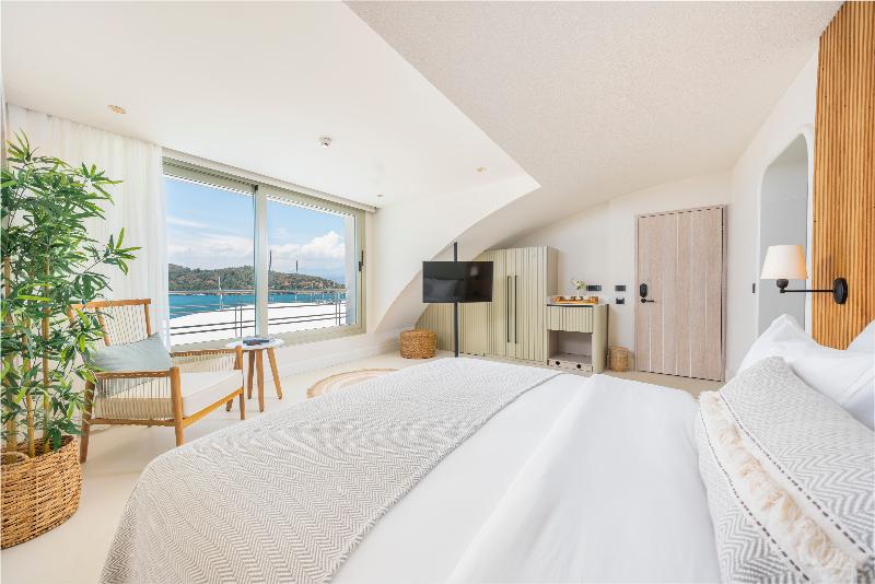 Yacht Classic Hotel - Oda