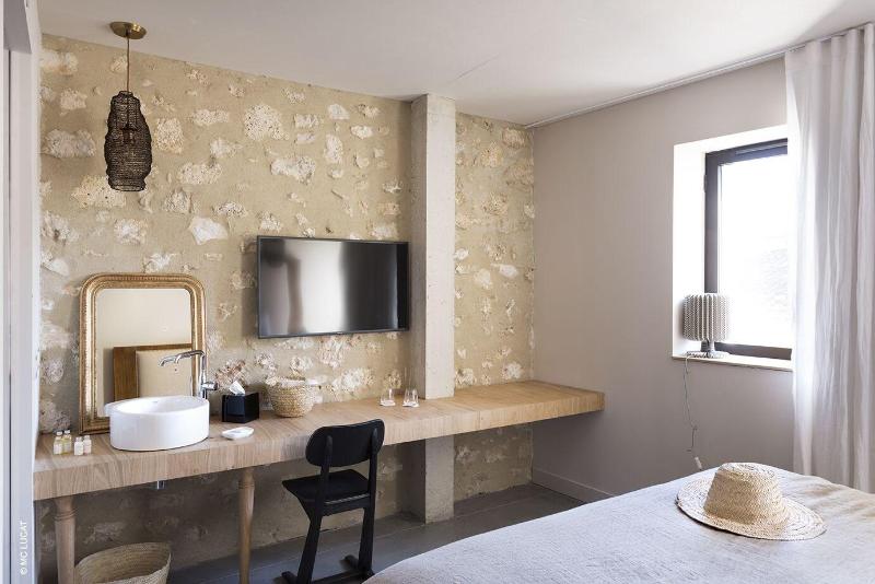Le 19-21 - Un amour d'hotel - Oda