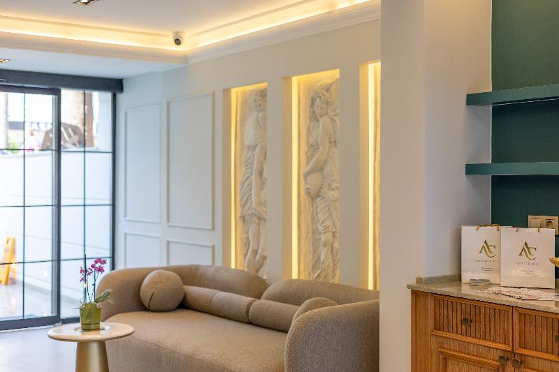 De Manor Boutique Adult Only +16  Age - Lobi