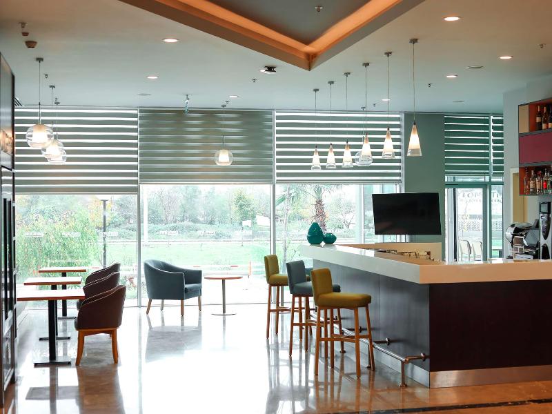 Park Inn by Radisson Samsun - Bar