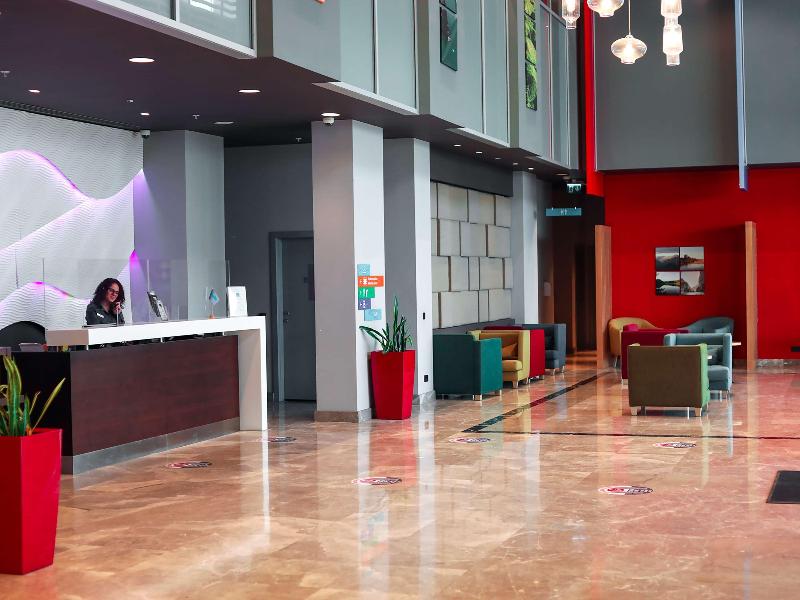 Park Inn by Radisson Samsun - Lobi
