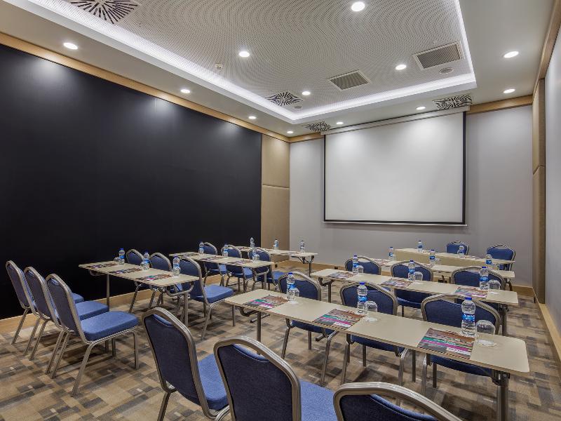 Park Inn by Radisson Samsun - Toplantı