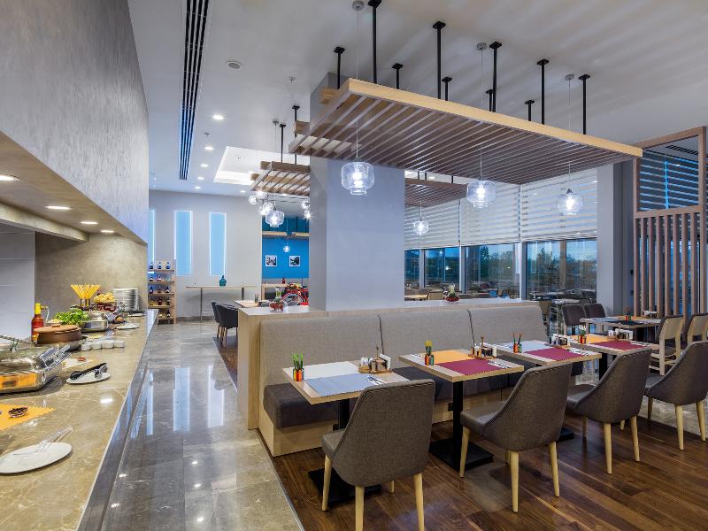 Park Inn by Radisson Samsun - Restoran