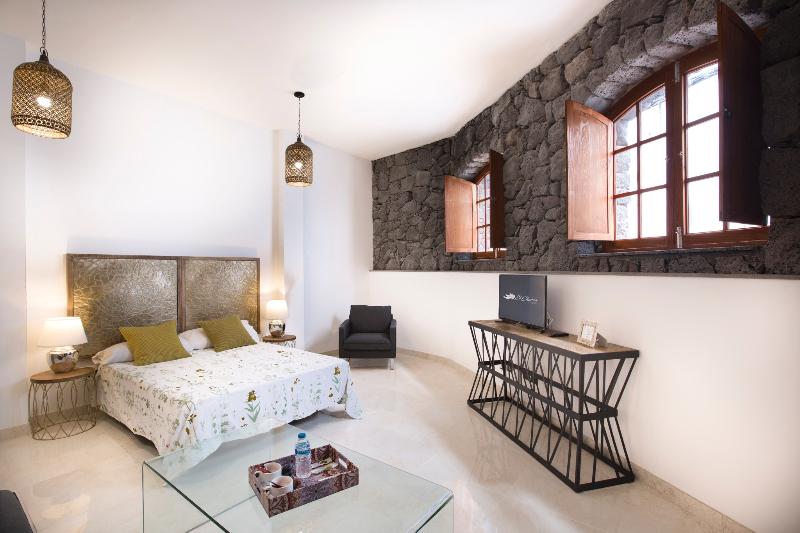 El Charco Suite - Oda