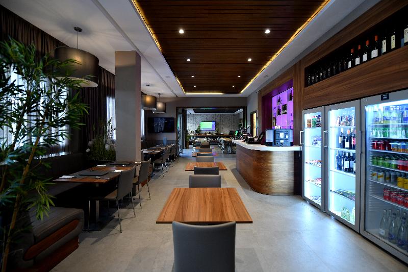 Ocean Park Hotel, Premium Suites & Wellness - Lobi