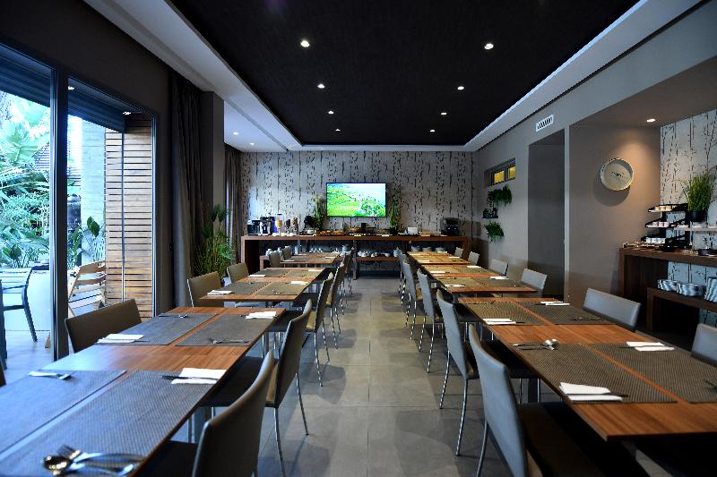 Ocean Park Hotel, Premium Suites & Wellness - Lobi