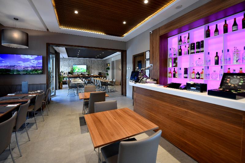 Ocean Park Hotel, Premium Suites & Wellness - Lobi