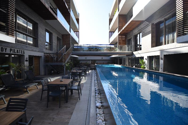 Ocean Park Hotel, Premium Suites & Wellness - Havuz