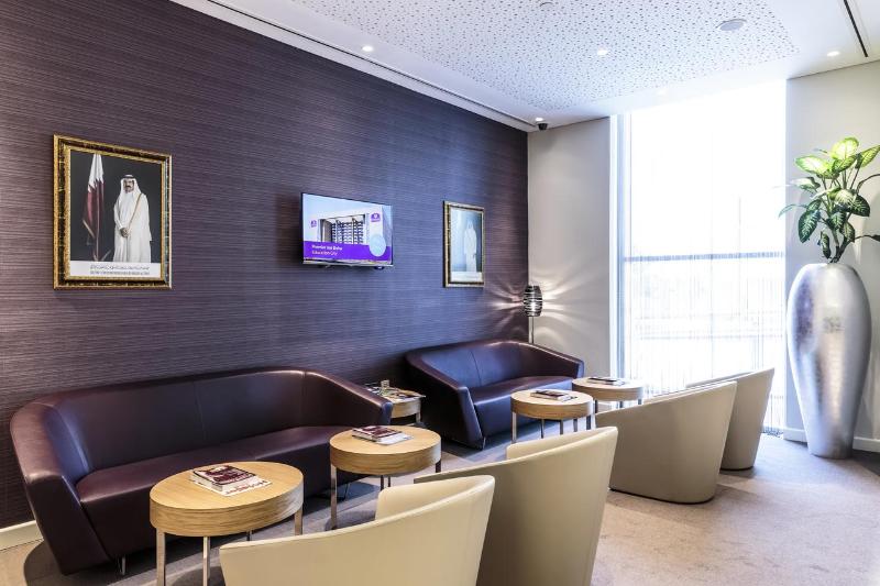 Premier Inn Doha Education City - Bar
