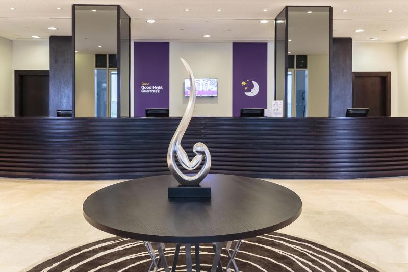 Premier Inn Doha Education City - Lobi