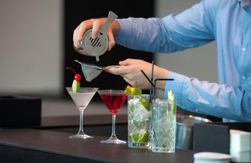 Athenaeum Grand Hotel - Bar