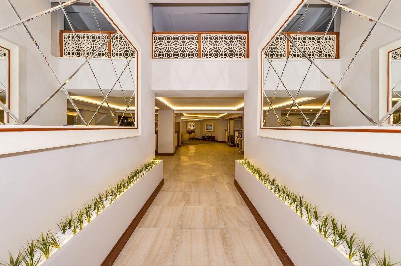 Bergama Hotel Istanbul - Lobi