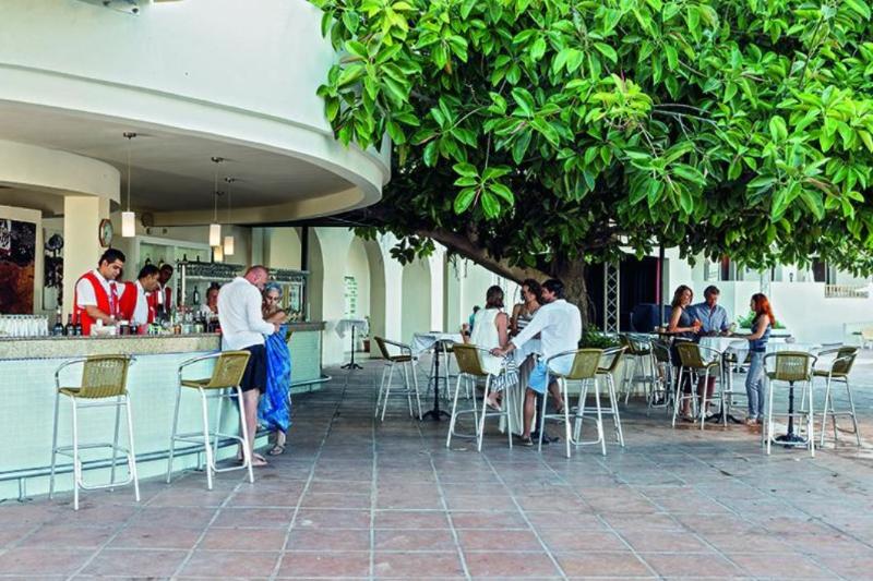 Calimera Delfino Beach Resort & Spa - Bar