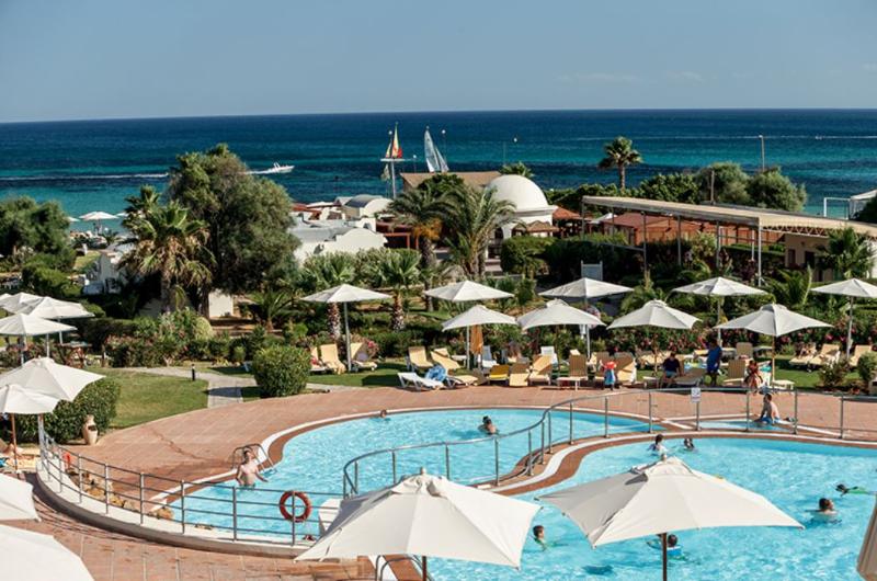 Calimera Delfino Beach Resort & Spa - Havuz