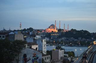 Blue Istanbul Taksim fotoÄŸrafÄ±