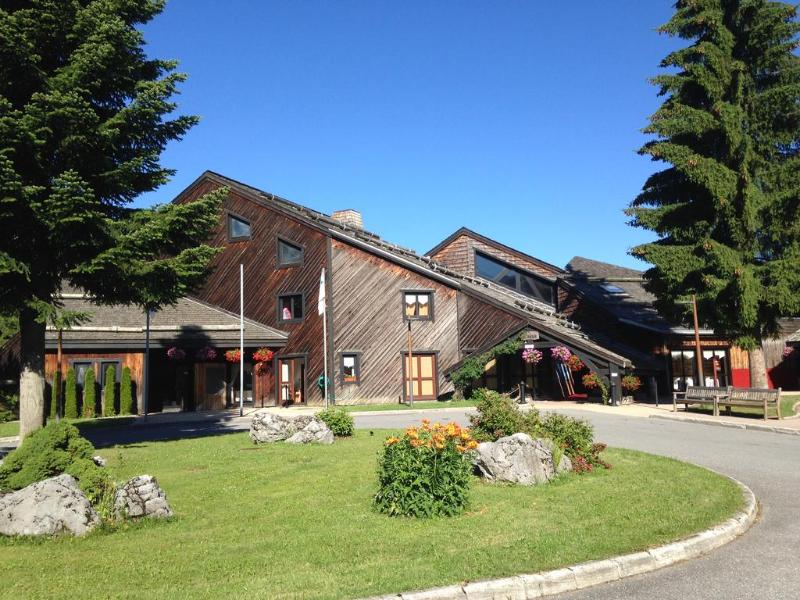 Village Club Les Tavaillons - Genel