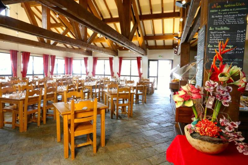 Village Club Les Tavaillons - Restoran