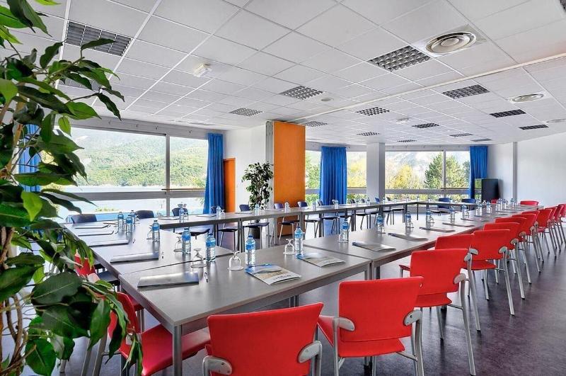 Hotel Club Les Hyvans - Toplantı