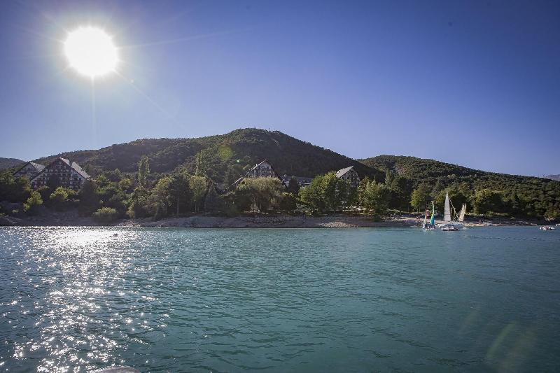 Hotel Club Les Hyvans - Genel