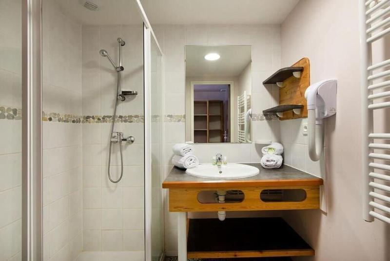 Hotel Club Les Hyvans - Oda
