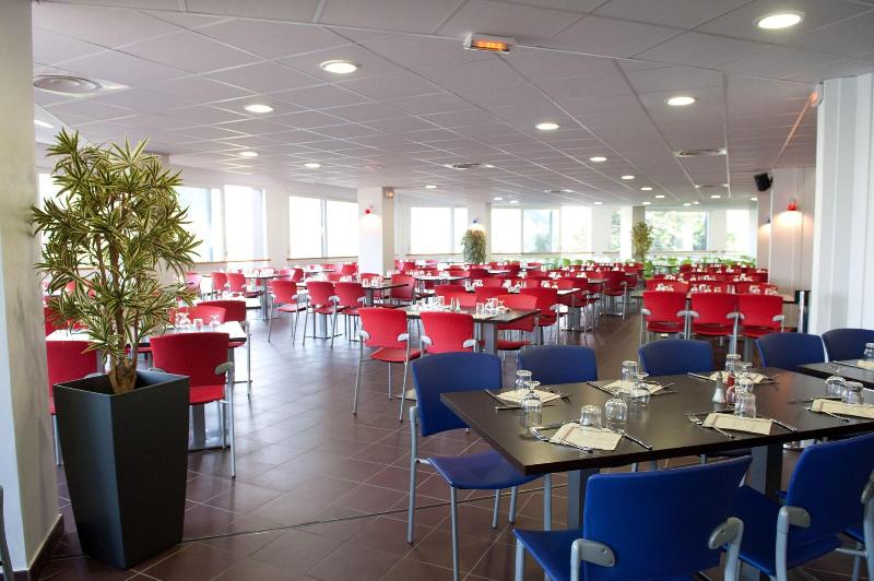 Hotel Club Les Hyvans - Restoran