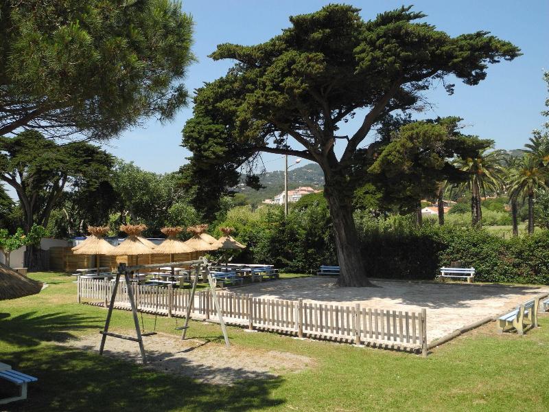 Hotel Club La Font Des Horts - Genel