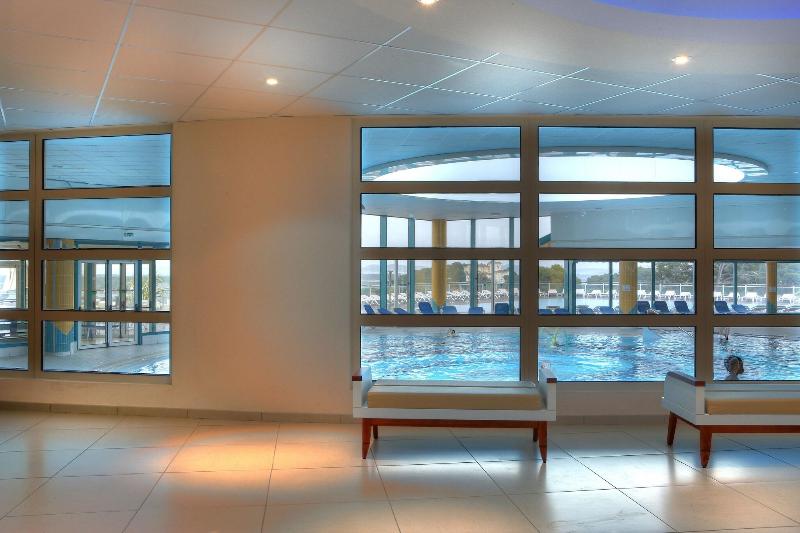 Hotel Club La Font Des Horts - Havuz