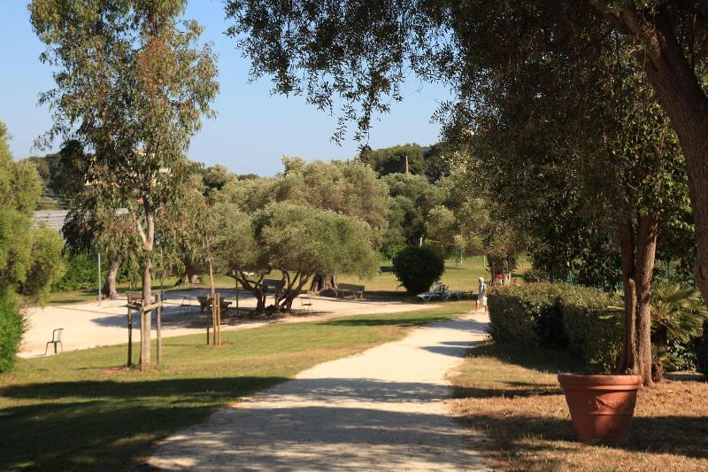 Hotel Club La Font Des Horts - Teras