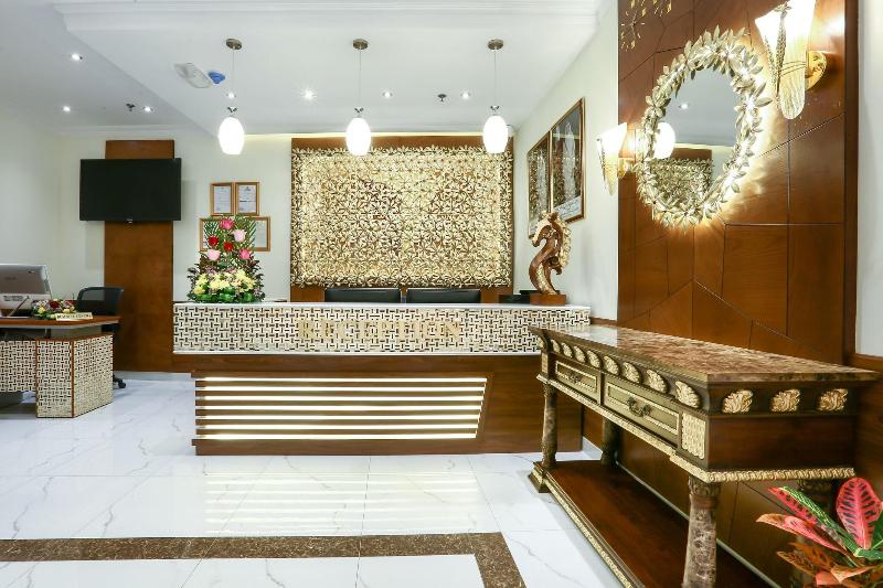 La Villa Suites Hotel - Lobi