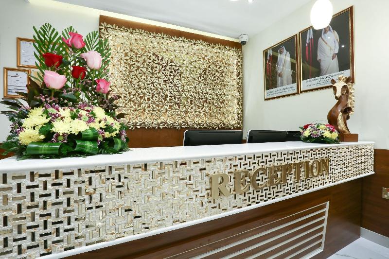 La Villa Suites Hotel - Lobi
