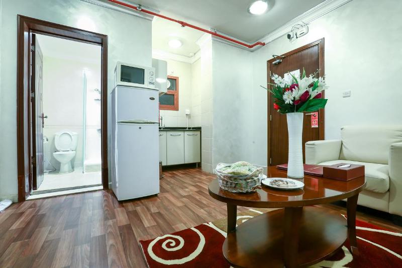La Villa Suites Hotel - Oda