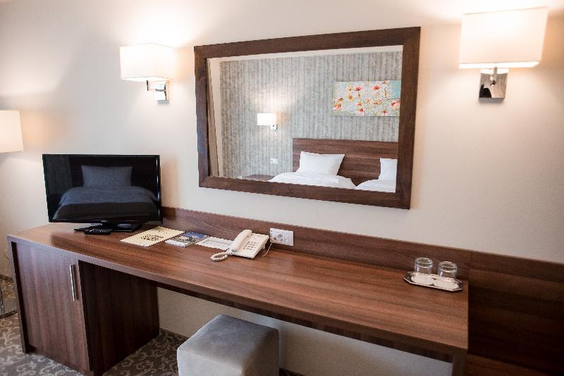 Arnia Hotel - Oda