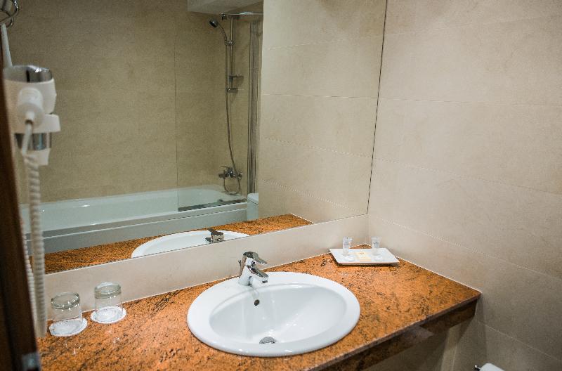 Arnia Hotel - Oda